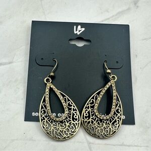 Antique Gold Teardrop Filigree Earrings Rhinestone Sensitive Ears Nickel Free